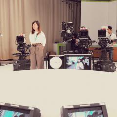 �������������˥ʥ�